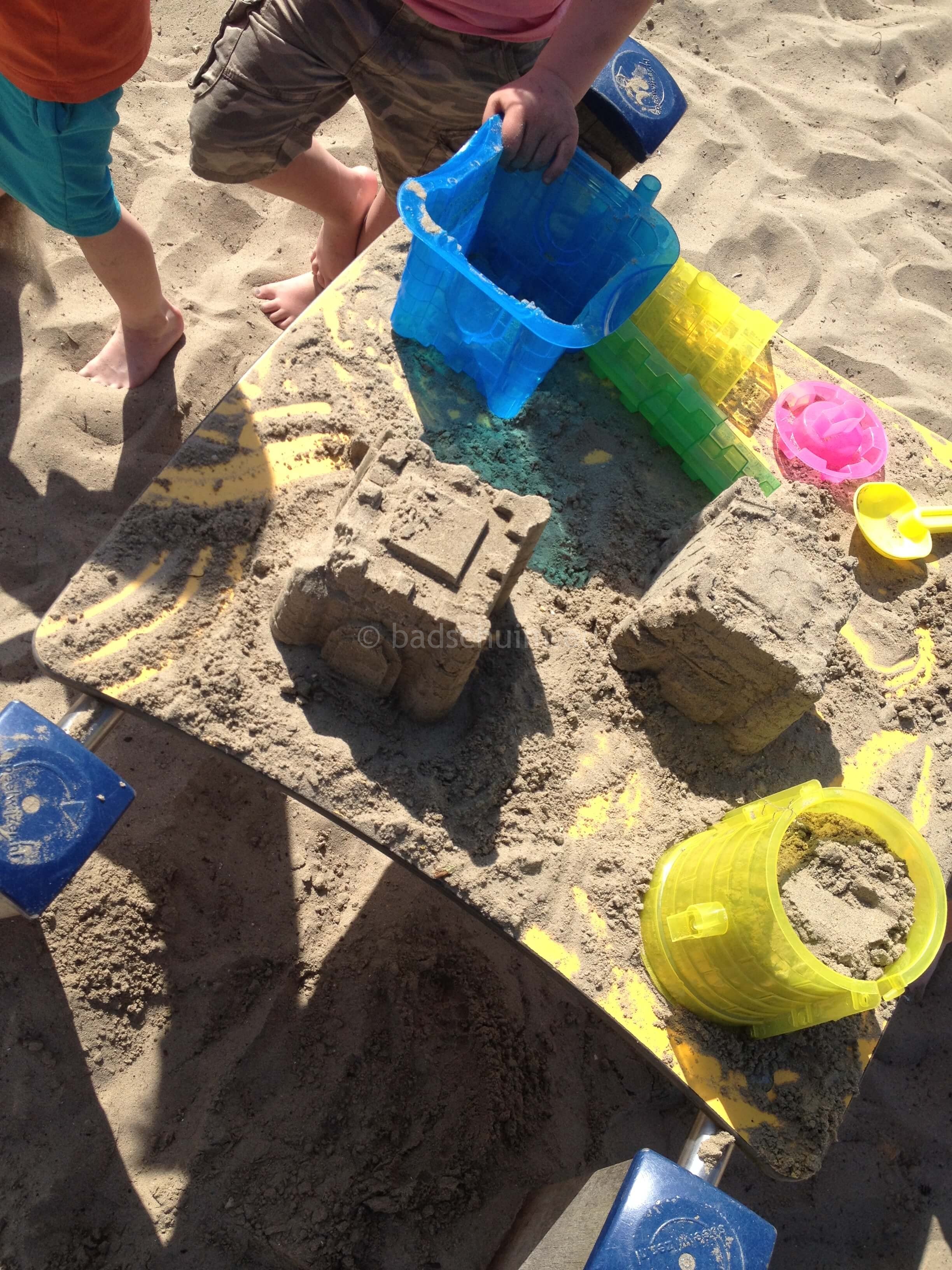 Zandkastelen bouwen I zand creatiesI Creatief lifestyle blog Badschuim