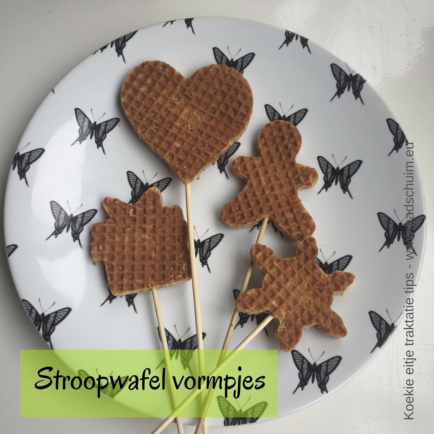 Stroopwafel wormpjes - Koekie eitje traktatie tips I gemaakt door het creatief lifestyle blog Badschuim